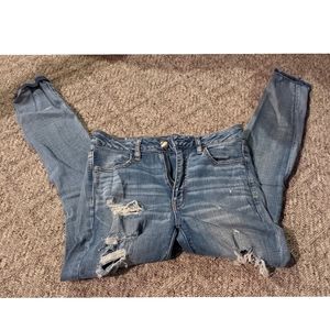 Women's size 8 American Eagle Ripped Jeans